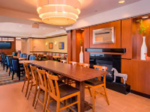 フェアフィールド イン & スイーツ ダレス エアポート シャンティリー シャンティリーのホテル