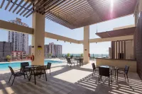 Crowne Plaza ASUNCION by IHG - piscina
