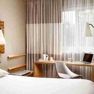 宜必思倫敦巴爾金飯店 Rooms