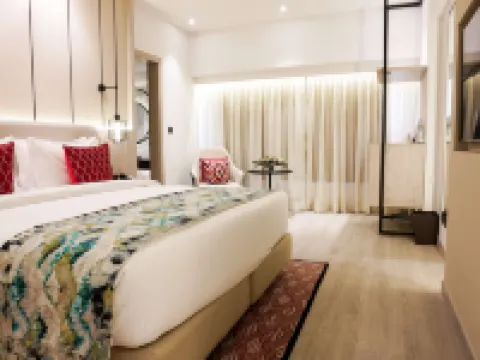 Golden Tulip Lucknow Hotels in Lucknow