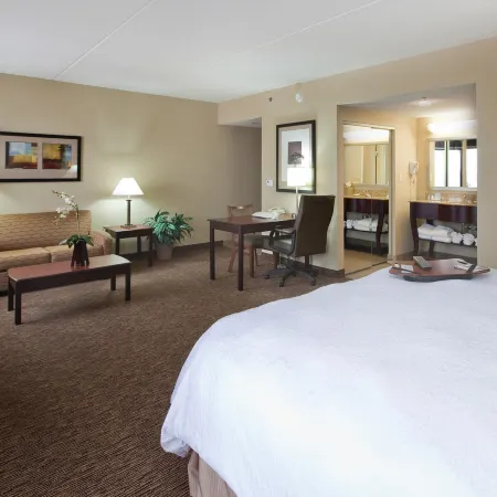 Hampton Inn & Suites Burlington