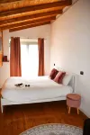 Our Happy Place Detached vacation home with garden Santuario Beata Vergine del Fiume 주변 호텔