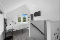 Welcome to the Idaho Falls Tiny House - Sleeps 5