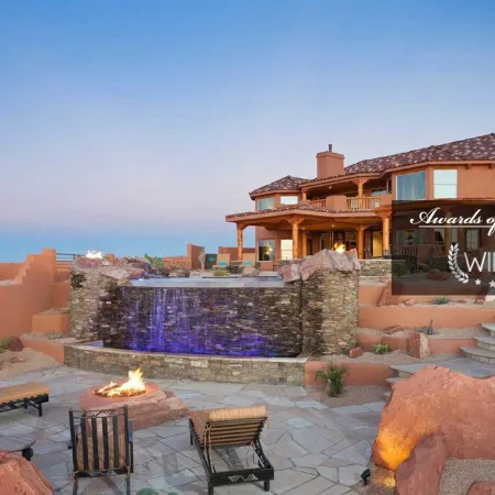 KOKOPELLI HOUSE-Enchanting/Luxurious Desert Southwestern Home w/Panoramic views!