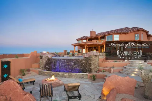 KOKOPELLI HOUSE-Enchanting/Luxurious Desert Southwestern Home w/Panoramic views!