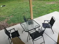 Spacious 3-bedroom home, off I-64 & 35, sleeps 11 Hotels in Scott