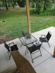 Spacious 3-bedroom home, off I-64 & 35, sleeps 11