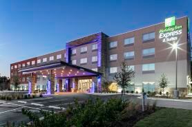 Holiday Inn Express & Suites WILMINGTON WEST - MEDICAL PARK by IHG