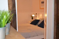 romantic holiday home Hotels near Dorfrundgang Dedenborn