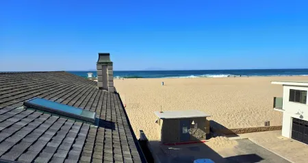 NEW!   Beach Front Coastal Living