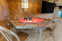 Beautiful Door County, Sturgeon Bay Home.  Fully Stocked
