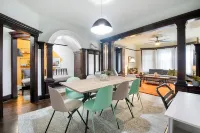 NYC in Minutes  Value Stay Jersey City Retreat the Vic