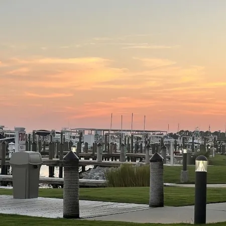 Exceptional Reviews Upgrades Stunning View Indoor Pool Boat Access Fish Cleaning