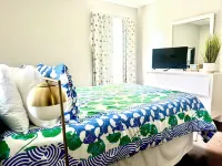 Maison Bleu - includes golf cart! Near the beach and downtown in Ocean Springs!