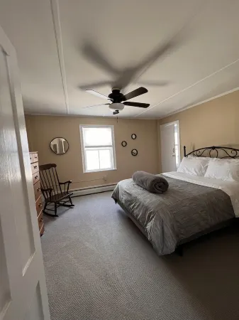 Lovely 2bdrm Apt Close to Stowe, Smugglers Notch & Jay Peak!