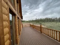 Brand New 4-bedroom cabin/stunning views/king bed, Hot Tub!!!