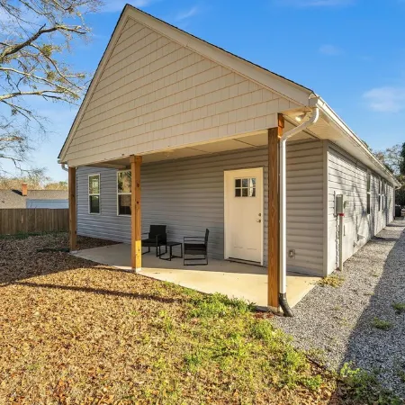 Pet-Friendly Greer Home: Near Airport & Downtown