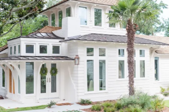 Elegant Cottage on the Bluff Downtown Fairhope (A) Hotels in 