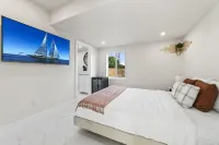 Lakefront Mansion•7Br•Pool•5Min to Hard Rock