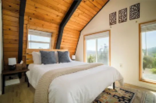 Cozy Yosemite 3-Br • Sunset Mountain Views