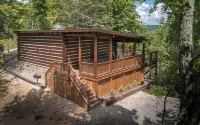 Cliffside Cabin 2 King ALCOVES, Hot Tub, Cargo Net