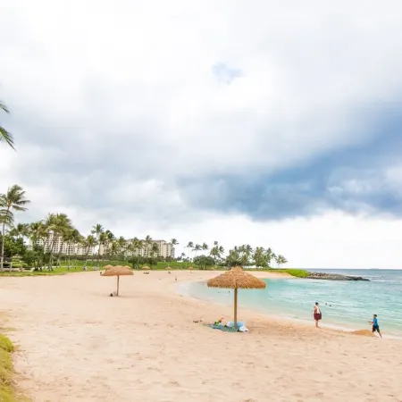 Luxurious, Spacious, High-end Beachfront Vacation Villa Free Parking