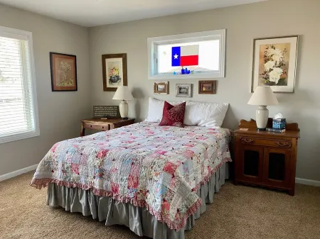 Judy's Line Shack...Super cute house with a fabulous back porch view!