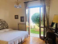 NEW !! House with private pool, seaview and garden