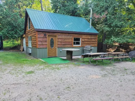 The "Bear Den"  Betsie River Waterfront Guest Home.