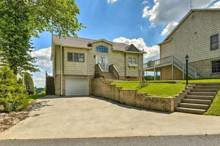 Olde Beau Cottage MAGNIFICENT VIEWS!