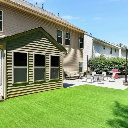 Relaxing Greer 6BR/11bed home near dtown & GSP