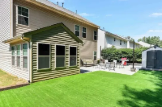 Relaxing Greer 6BR/11bed home near dtown & GSP