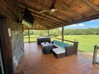 Rustic Tobacco Barn Cabin in the heart of Yadkin Valley Wine Country