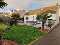 Magnificent Villa Poppies; 2mn walk from the beach, Sea, Garden, Jaccuzi & Table soccer