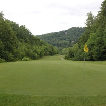 Finely Appointed Mtn Condo in Gated Resort, Only 4 Steps to get in, GREAT VIEW!