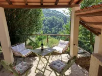 Beautiful semi-detached house, view over the coast. Air conditioning,Wi-Fi