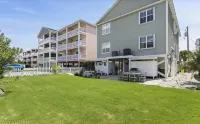 Beach Access + Balcony ~ Pets Welcome