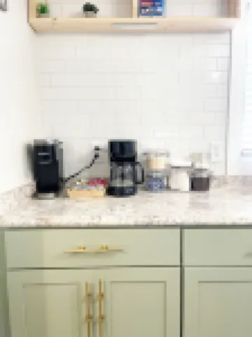 Zen Midcentury-Art Deco Hideaway