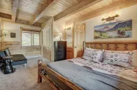 AMAZING MTN VIEWS!Hot Tub!Pets!Game Room!Sauna!Fitness Equipment!Near Trails! Hotels near Blue Lakes Trailhead