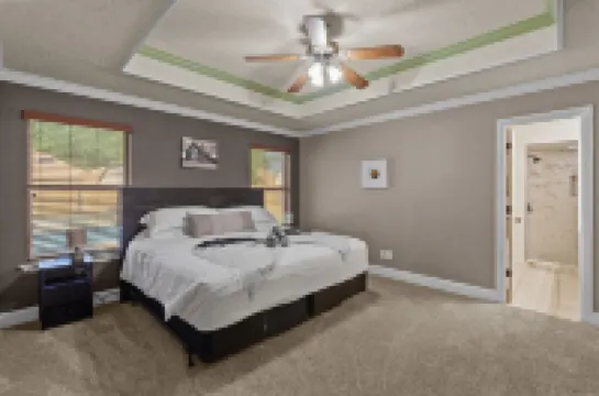 Keller Charm-Near Bear Creek Park & Stadiums,Pool