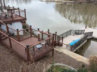 Lakefront Home with Saltwater Pool, Hot Tub, Firepit, Kayaks.  Pet Friendly