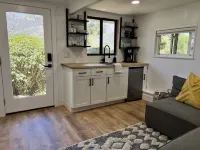 Mountain Views/Studio in Montecito. 7-10 min to beach or downtown SB