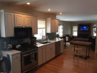 Nice family house just minutes from race track!!