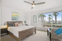BeachBreak #6 Spacious+Luxurious Beachfront Suite