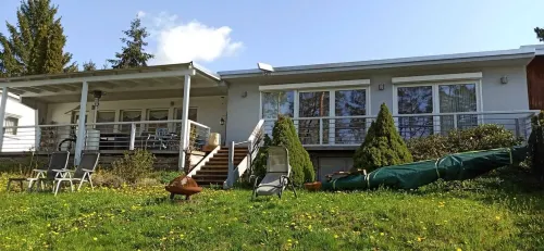 Sophisticated vacation home (83sqm) with direct access to the Zeulenrodaer Meer