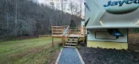 Bungalow+RV/10 acres/Stream/Sleeps6