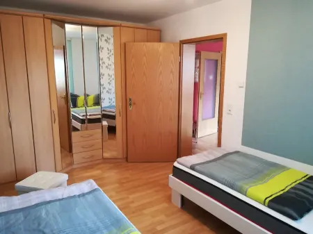 Cozy apartment centrally and quietly located; Leipzig can be reached in about 25 minutes