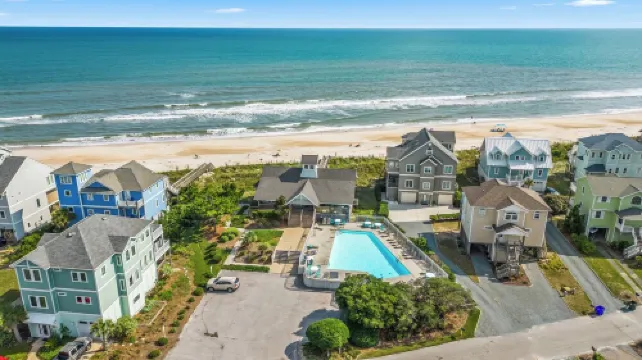Soundfront, private dock, neighborhood pool, beach access, and tennis, Sunsets