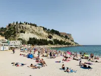 CASSIS - Beautiful T2 heart village, near beaches, coves, provence