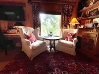 Cottage on riverbank one mile from Clarksdale in gated community